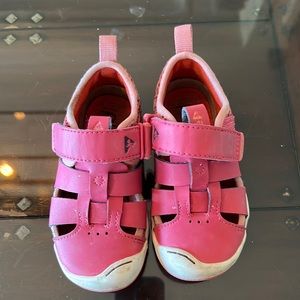 Plae Sam 2.0 Sandals- Size 8